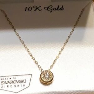 10 K GOLD NECKLACE